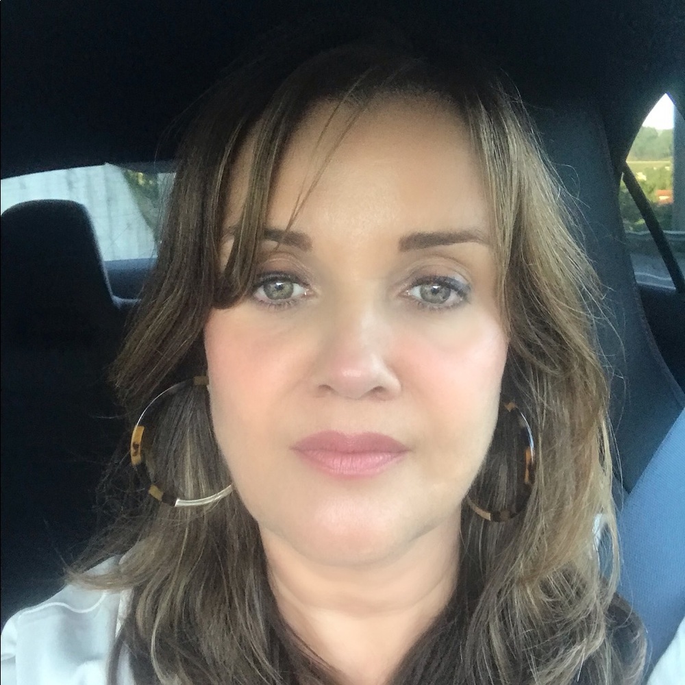 Meet your Posher, Maria